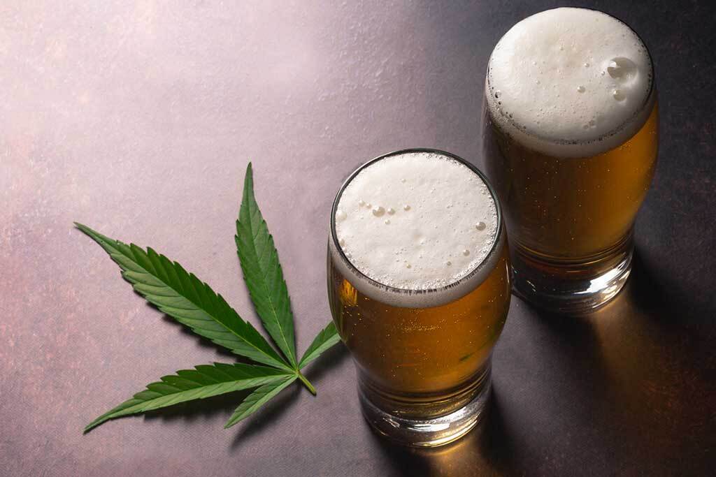 Matching Beer and Weed: How To Pick A Perfect Pair
