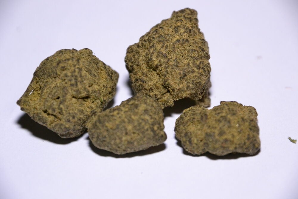cannabis moonrock buds